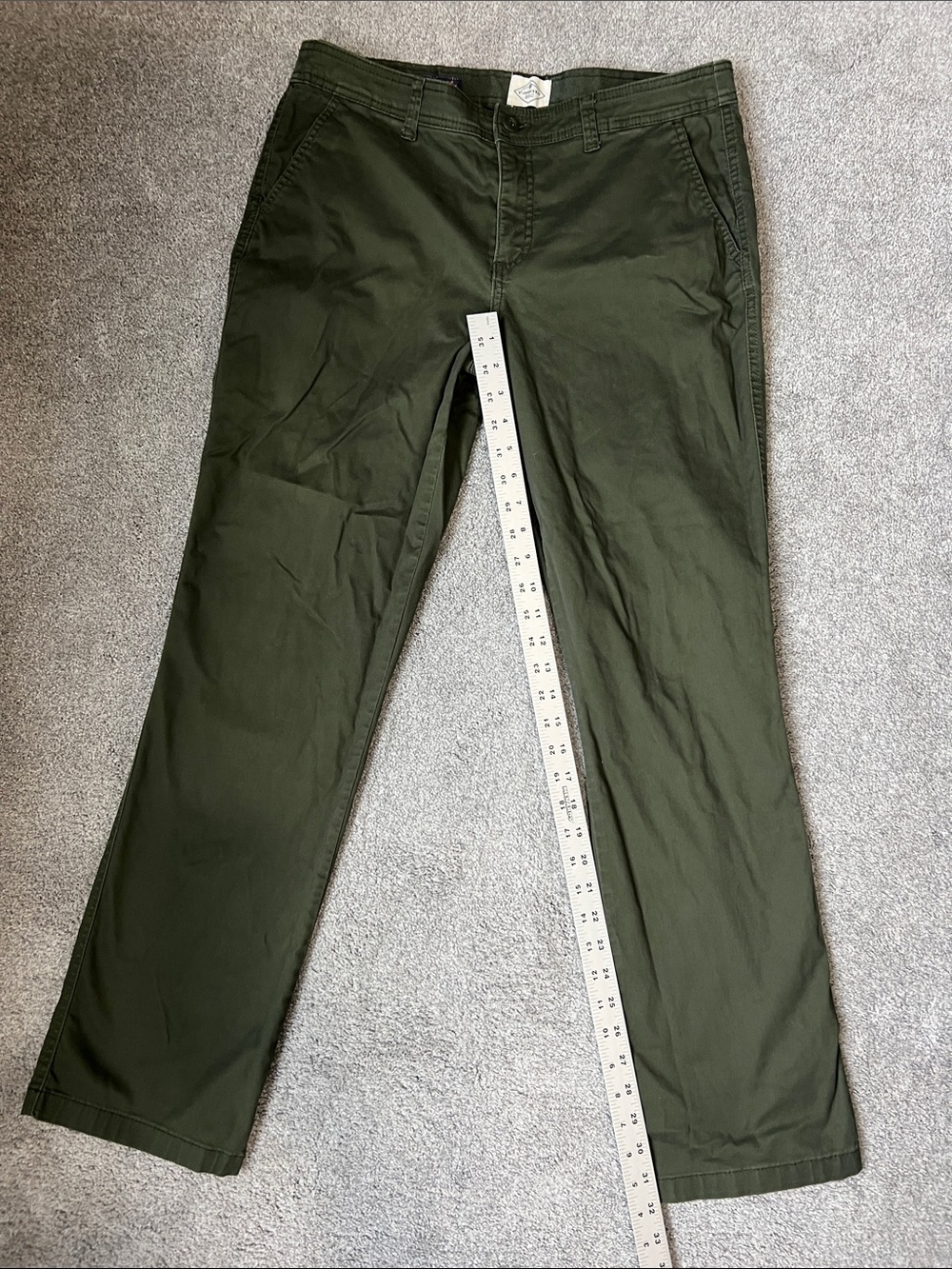 St. John’s Bay Straight Leg Pants Womens 12 Olive Green Stretch Chinos